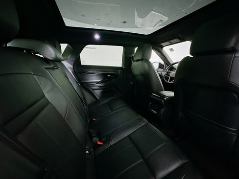 Used 2022 Land Rover Range Rover Evoque R-Dynamic S image 28