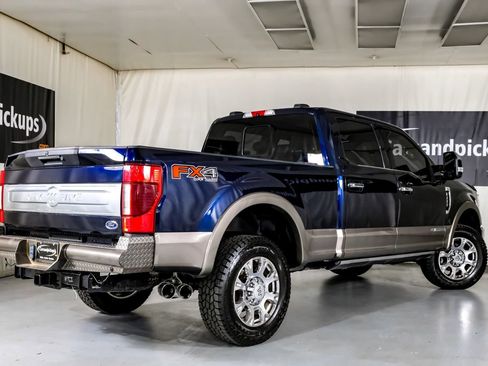 Used 2022 Ford F250 King Ranch w/ King Ranch Ultimate Package AWD/4WD image 8
