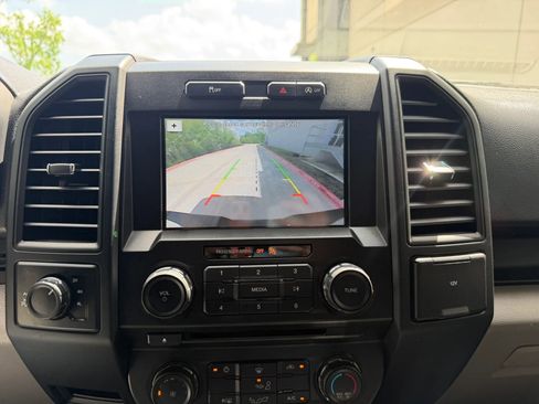 Used 2018 Ford F150 XL w/ Equipment Group 101A Mid AWD/4WD image 13