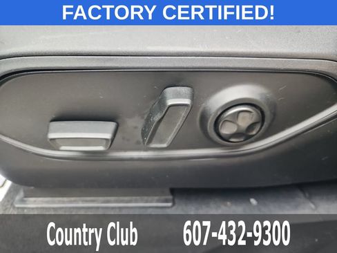 Used 2024 Jeep Grand Cherokee L Laredo AWD/4WD image 12