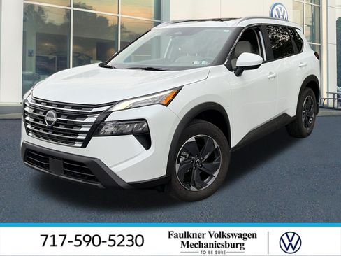 Used 2024 Nissan Rogue SV w/ SV Premium Package AWD/4WD image 1