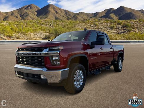 Used 2022 Chevrolet Silverado 2500 LT w/ Convenience Package image 2