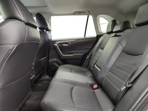 Used 2024 Toyota RAV4 XLE Premium image 10