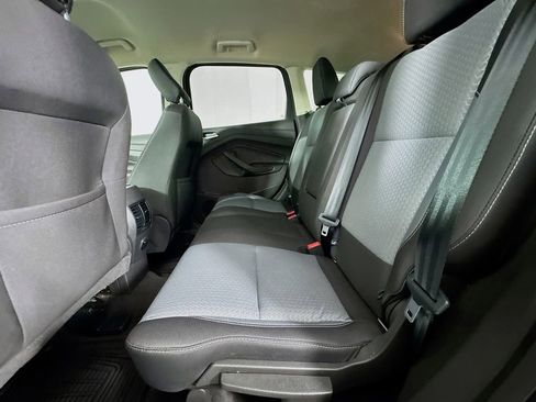 Used 2018 Ford Escape SE image 29