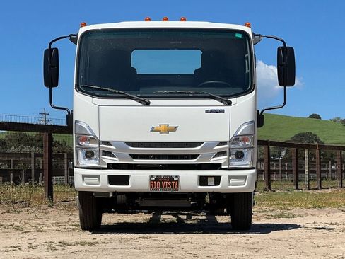 New 2025 Chevrolet Low Cab Forward 5500XG image 9