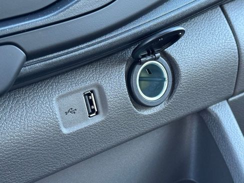 New 2026 Ford Transit 250 148 Medium Roof image 30