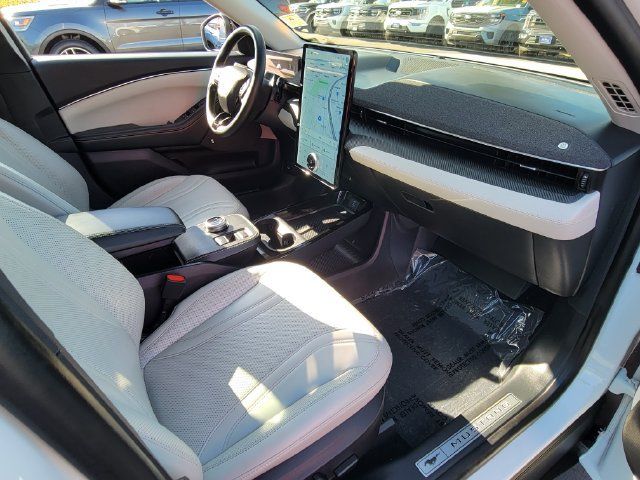 Certified 2023 Ford Mustang Mach-E Premium RWD image 18