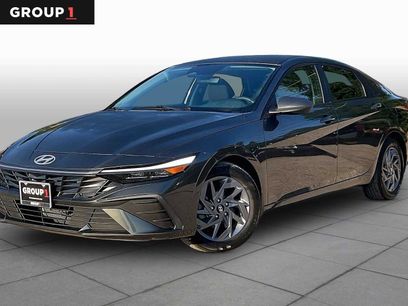 Used 2024 Hyundai Elantra Blue
