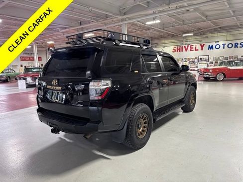 Used 2020 Toyota 4Runner SR5 Premium w/ Moonroof Package AWD/4WD image 5