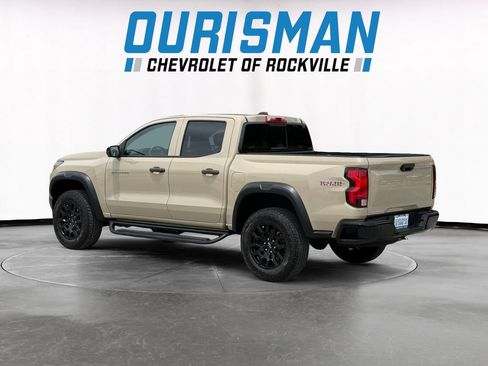 Used 2023 Chevrolet Colorado Trail Boss w/ Technology Package AWD/4WD image 4