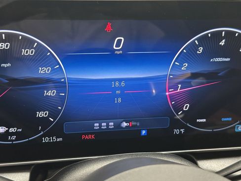 New 2026 Mercedes-Benz GLC 300 image 32