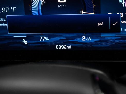 Used 2026 Chevrolet Equinox EV RS FWD image 19