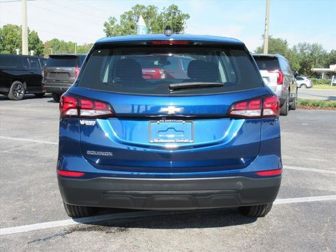 Used 2022 Chevrolet Equinox LS image 6