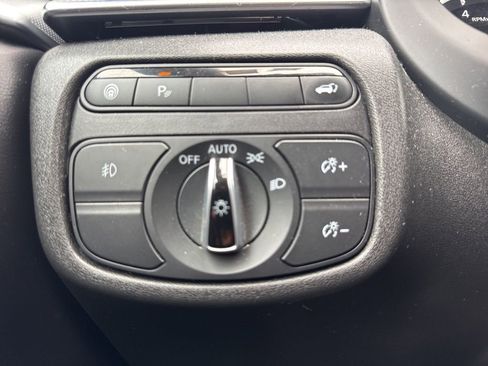 Used 2019 INFINITI QX50 Essential w/ Premium Heat Package image 39