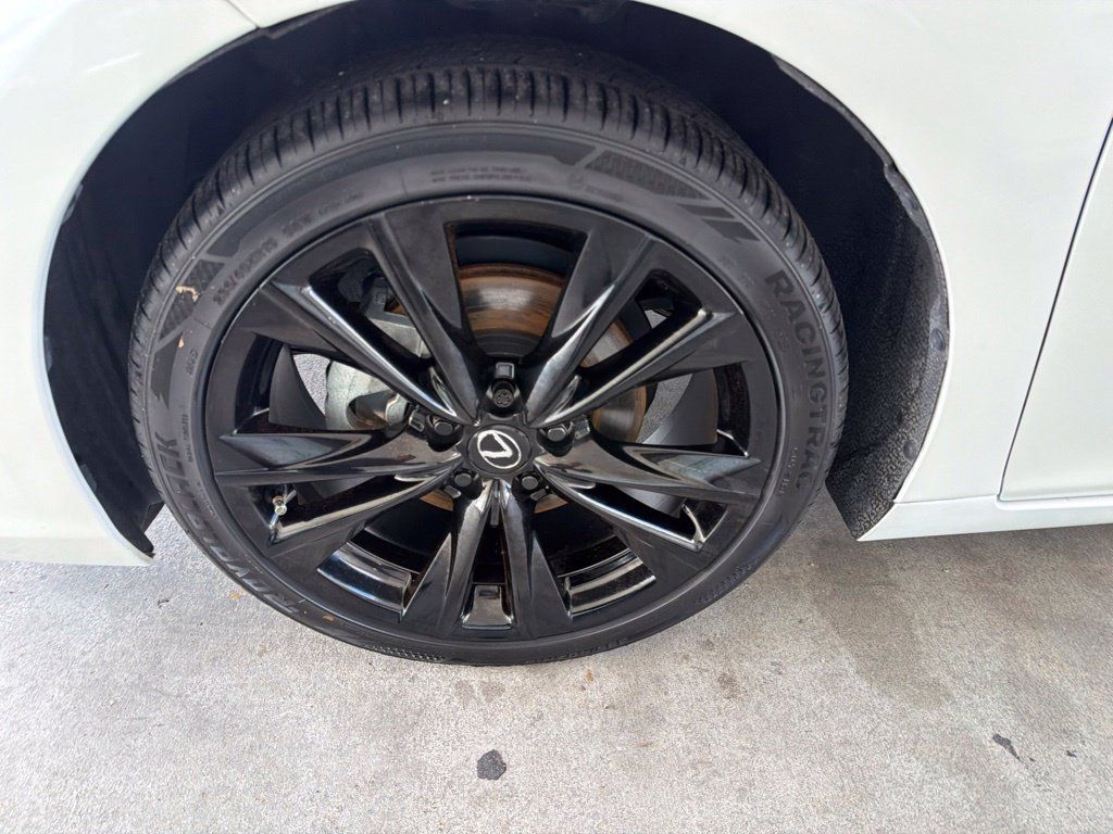 Used 2024 Lexus ES 350 F Sport w/ Accessory Package (Z2) FWD image 14
