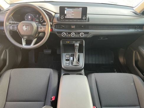 Certified 2025 Honda CR-V LX image 29