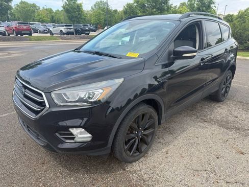 Used 2017 Ford Escape Titanium AWD/4WD image 1