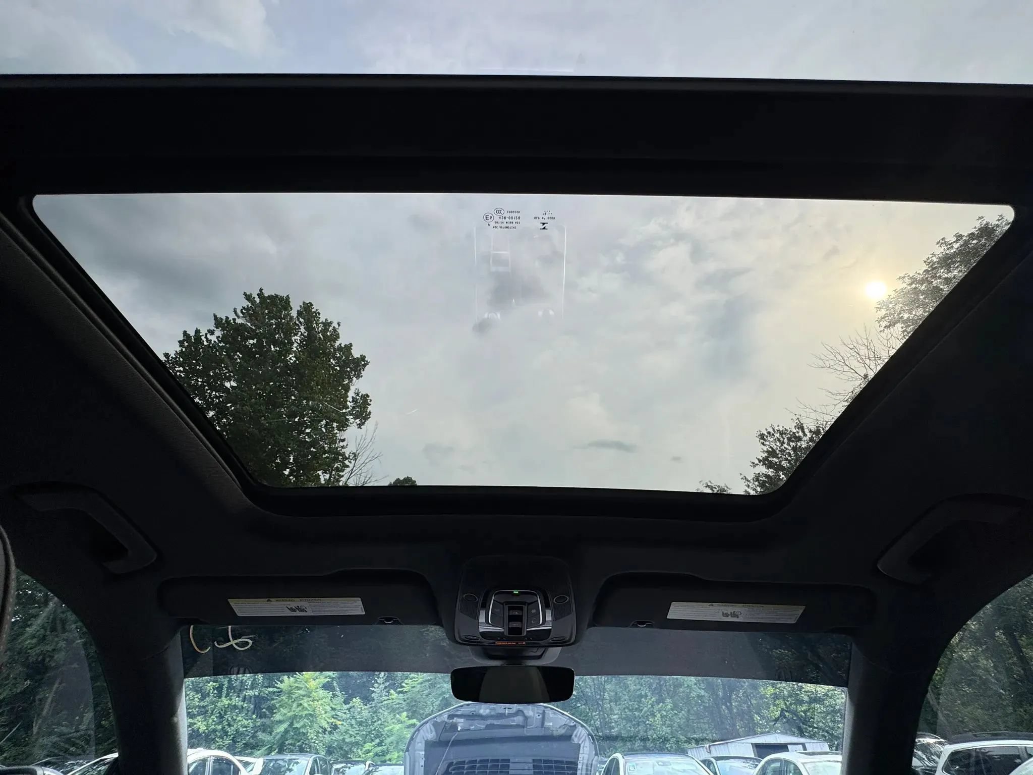 Used 2019 Audi Q8 Premium w/ Convenience Package AWD/4WD image 25