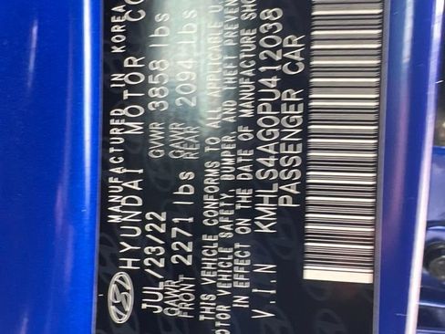 Used 2023 Hyundai Elantra SEL w/ Convenience Package FWD image 24