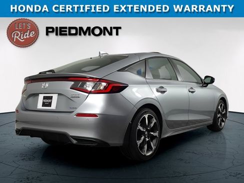 Used 2025 Honda Civic Sport Touring image 4