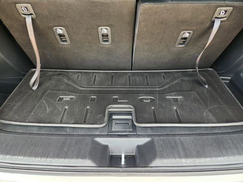 Used 2023 Honda Pilot TrailSport image 32