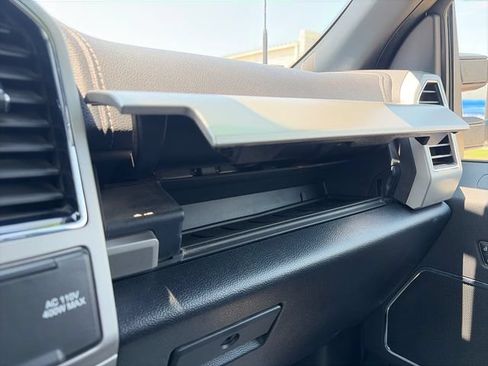 Used 2022 Ford F350 Lariat w/ Tremor Off-Road Package AWD/4WD image 19