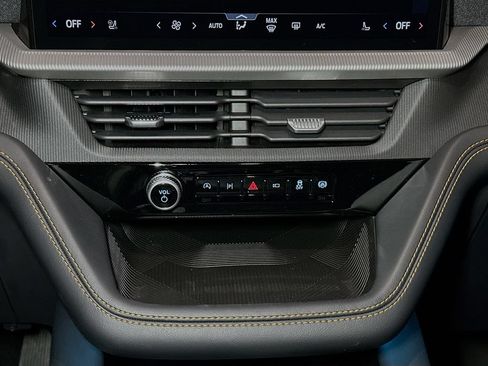 New 2026 Ford Explorer Tremor w/ Tremor Ultimate Package AWD/4WD image 14