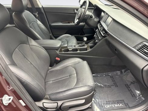 Used 2017 Kia Optima EX image 16