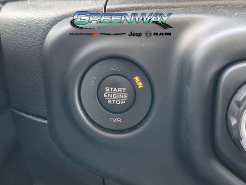 Used 2022 Jeep Wrangler Unlimited Sport AWD/4WD image 24