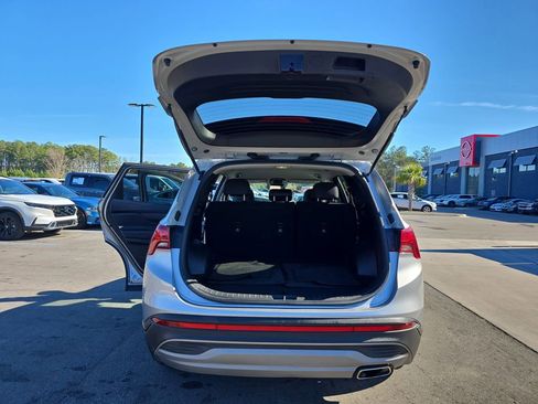Used 2021 Hyundai Santa Fe SE image 15