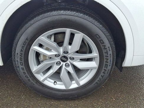 Certified 2023 Audi Q5 2.0T Premium w/ Convenience Package image 27