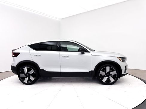 Used 2023 Volvo C40 P8 Recharge Ultimate AWD/4WD image 34