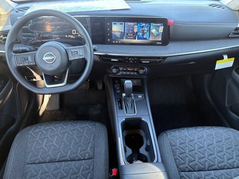 New 2026 Nissan Kicks SV w/ Cold Weather Package FWD image 11
