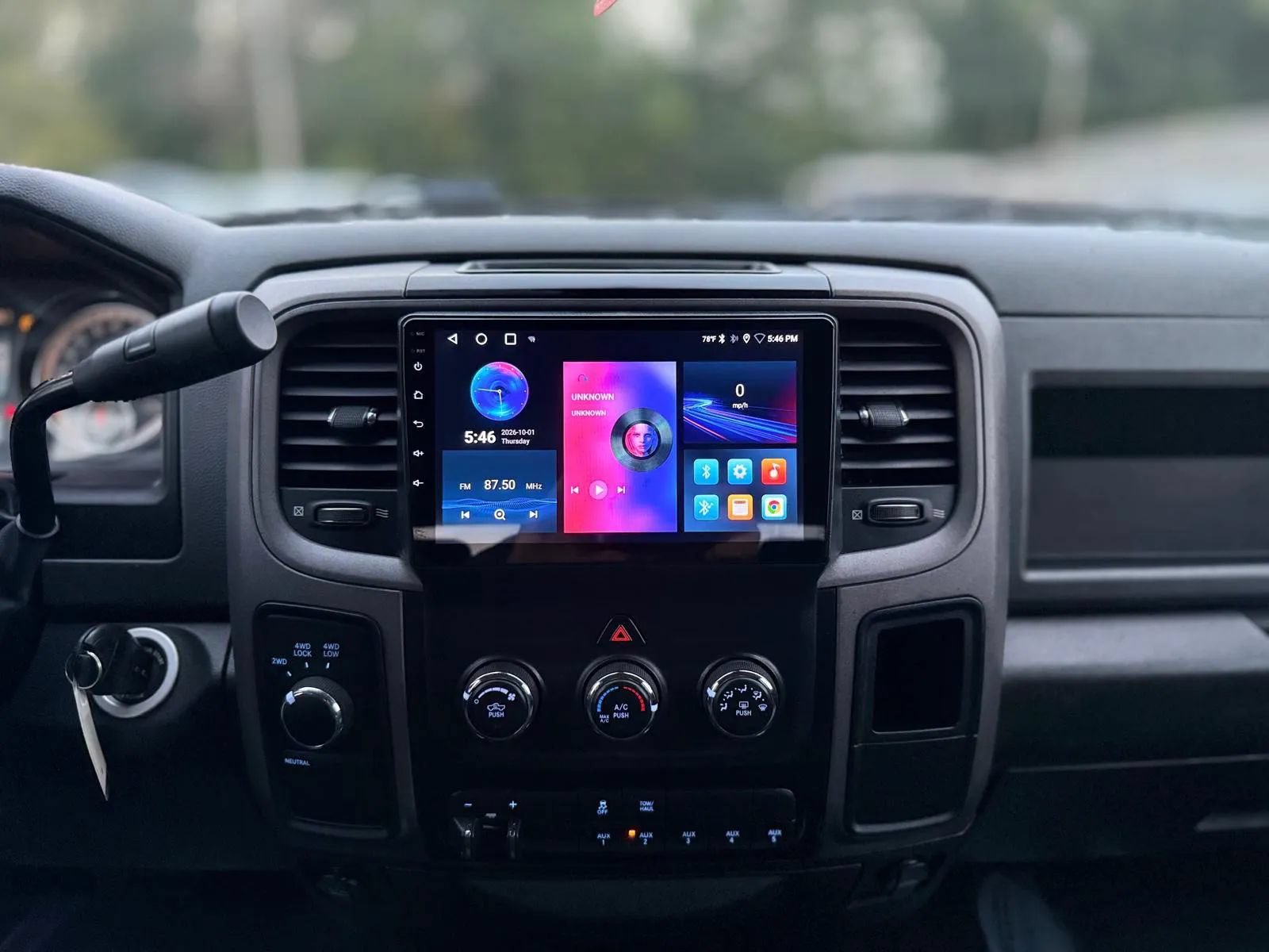Used 2018 RAM 2500 Tradesman w/ Chrome Appearance Group AWD/4WD image 18