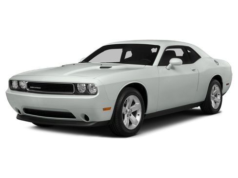 Used 2014 Dodge Challenger SXT RWD image 1