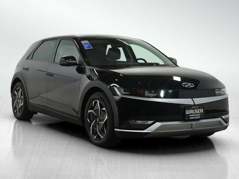 Used 2023 Hyundai Ioniq 5 SE w/ Cargo Package image 7