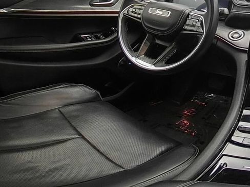 Used 2021 Jeep Grand Cherokee L Overland w/ Luxury Tech Group IV AWD/4WD image 27