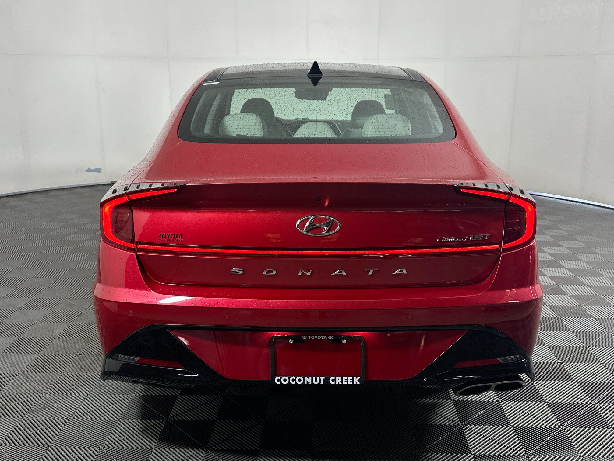 Used 2020 Hyundai Sonata Limited FWD image 4