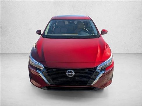 Used 2024 Nissan Sentra SV w/ SV Premium Package image 2