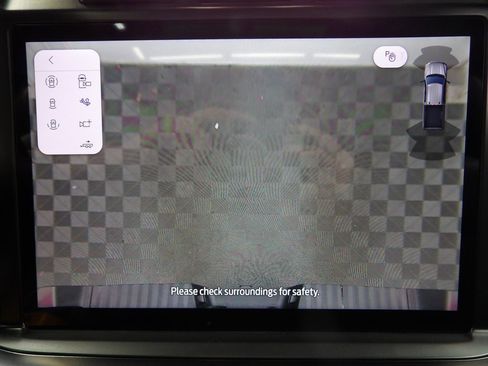 Used 2023 Ford F250 Lariat w/ Lariat Ultimate Package image 31