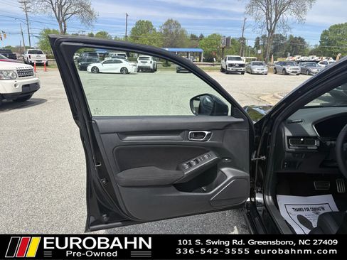 Used 2022 Honda Civic Sport image 9