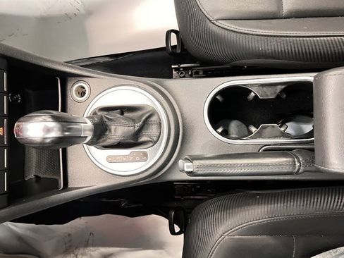 Used 2014 Volkswagen Beetle 1.8T image 24