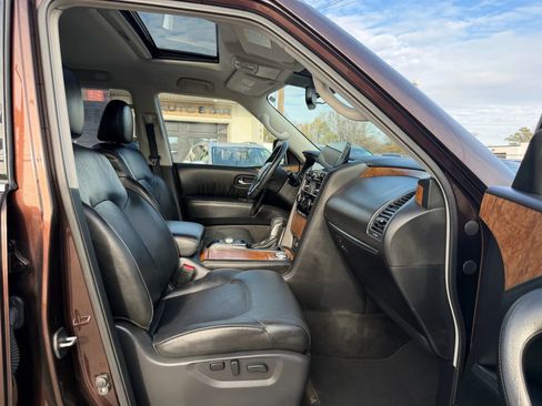 Used 2021 Nissan Armada SL w/ Captain's Chairs Package image 29