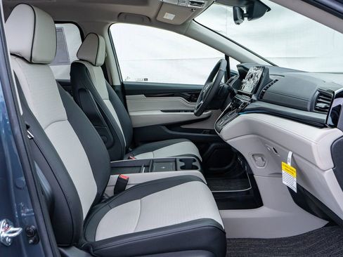 New 2026 Honda Odyssey Elite image 16