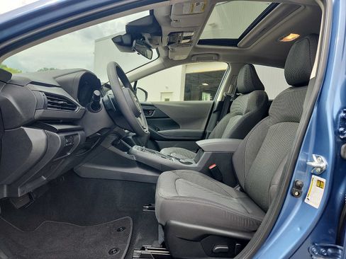 Used 2024 Subaru Crosstrek 2.0i Premium AWD/4WD image 13