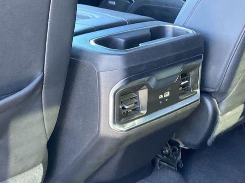 Used 2022 GMC Sierra 1500 Elevation w/ Elevation Premium Package image 16