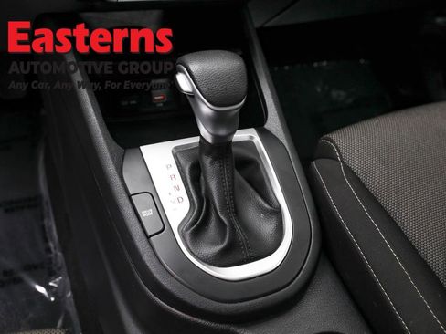 Used 2024 Kia Forte LXS image 13