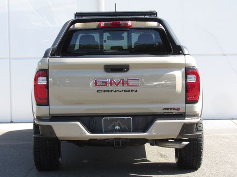 Used 2023 GMC Canyon AT4 w/ LPO, Sports Bar Package AWD/4WD image 7