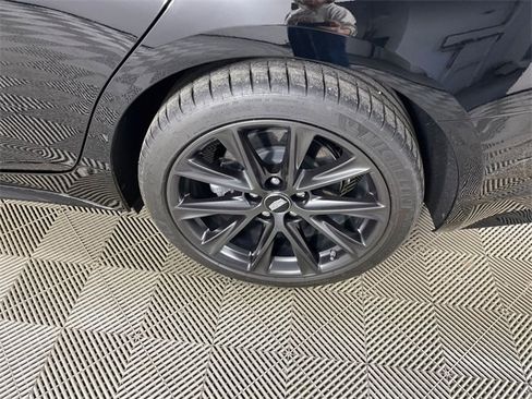 Certified 2026 Cadillac CT5 V w/ Technology Package image 23