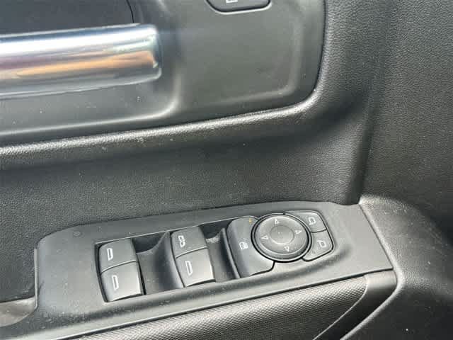 Certified 2023 Chevrolet Silverado 1500 Custom AWD/4WD image 20